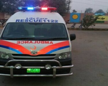 وزیر آباد میں ٹریکٹر ٹرالی نے 3 موٹرسائیکل سوار بھائیوں کو کچل دیا، 2 جاں بحق