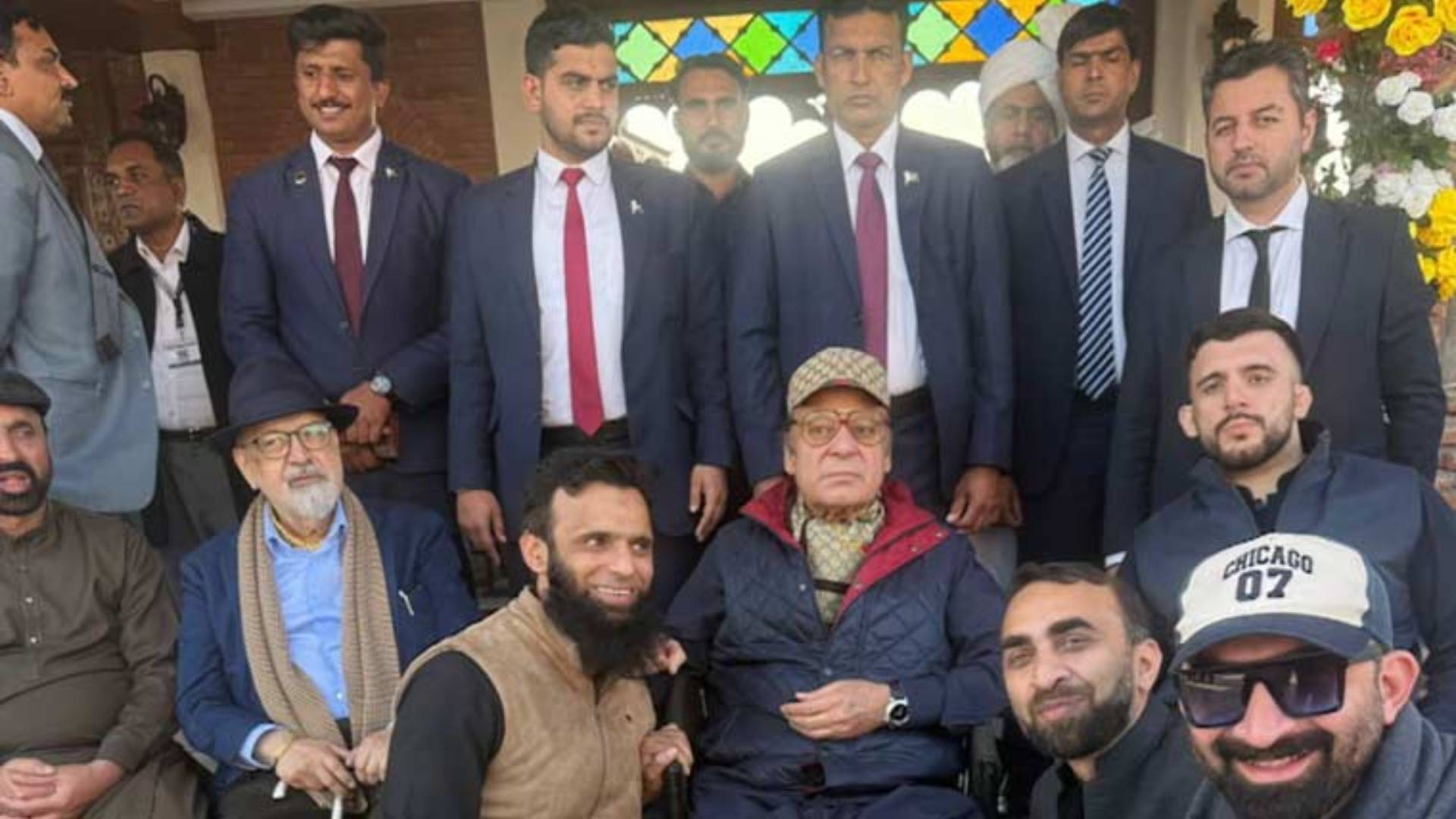 خوشی ہے لاہوری ایس اوپیز کے تحت بسنت منارہے ہیں،نواز شریف