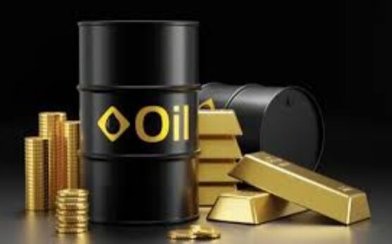 سونے کے بعد تیل کی قیمتیں بھی گر گئیں ، عالمی منڈی میں ہلچل