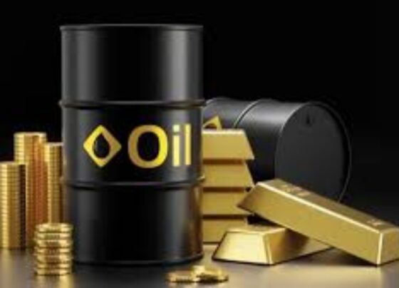 سونے کے بعد تیل کی قیمتیں بھی گر گئیں ، عالمی منڈی میں ہلچل