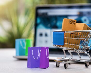 رمضان اور عیدالفطر پر آن لائن خریداری کرنے والوں کیلئے بڑی خبر آگئی