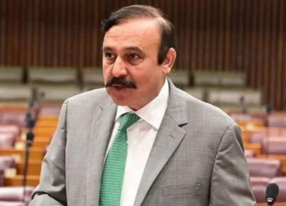 عمران خان کی تکلیف پر سیاست مجرمانہ فعل ہے، ہرممکن علاج کرائیں گے ، طارق فضل چودھری