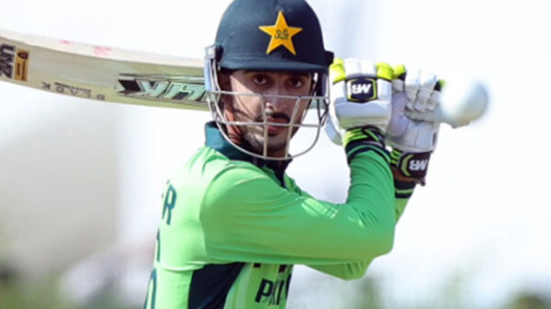 پاکستان انڈر19 کرکٹ سٹار سمیر منہاس کو کس ٹیم نے کتنے میں خریدا؟