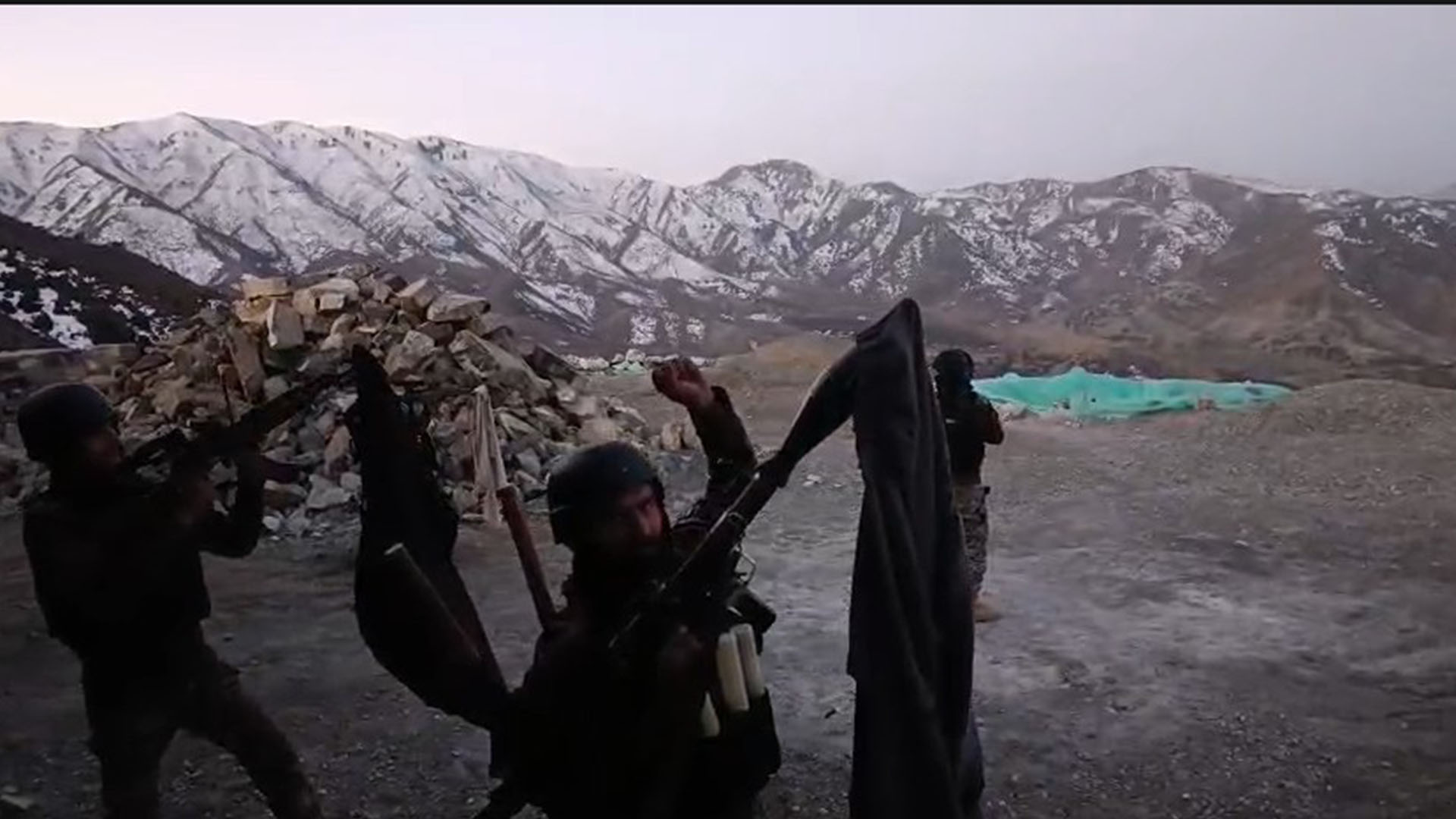 فوج کی موثر کارروائی، بدخواس طالبان اپنی شلواریں تک چھوڑ کر بھاگ گئے