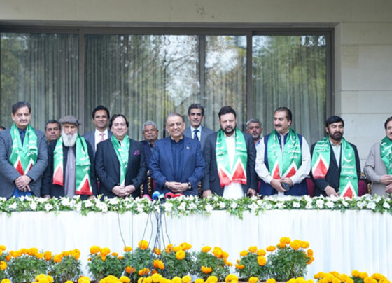 گلگت بلتستان شمولیت