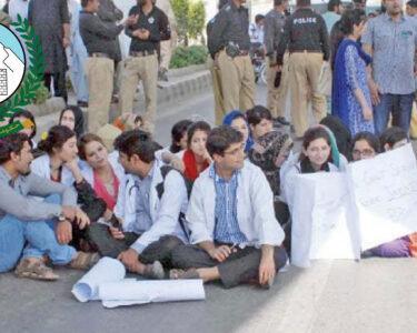 خیبر پختونخوا میں ڈاکٹروں کی ہڑتال جاری