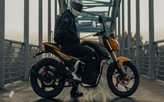 الیکٹرک موٹرسائیکل خریدنا چاہتے ہیں ؟صارفین کیلئے بڑی خوشخبری آگئی