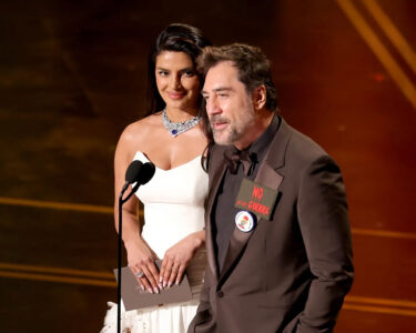 آسکر ایوارڈ پر سے جنگ کے خلاف آواز بلند