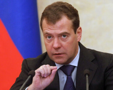 روس کے سابق صدر دیمتری میدودیف کا بیان