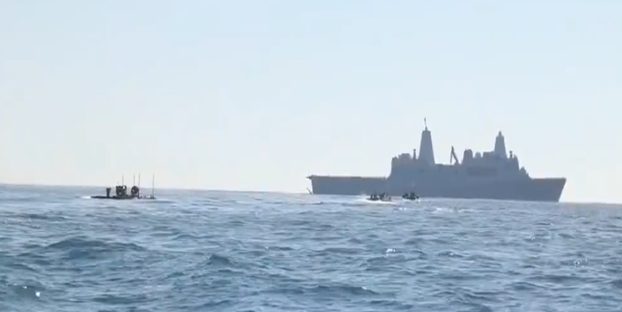 آبنائے ہرمز میں بحری جہازوں کو نیوی کے ذریعے سکیورٹی فراہم کرنے کا فیصلہ: صدر ٹرمپ کا اہم اعلان