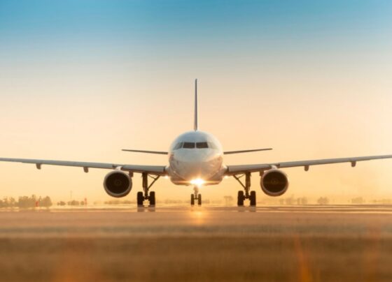 جیٹ فیول کی قیمت میں بڑا اضافہ، فضائی سفر کرنیوالوں کیلئے بری خبر