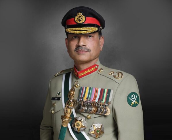 فیلڈ مارشل عاصم منیر عالمی توجہ کا مرکز ، گوگل پر سب سے زیادہ سرچ کی جانیوالی شخصیت بن گئے