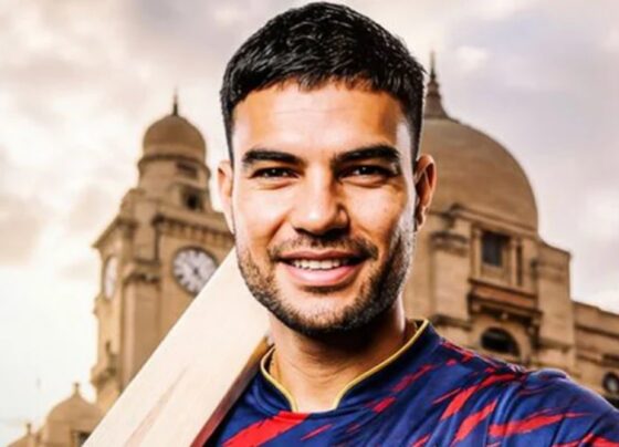 جنوبی افریقا کے ریزا ہینڈرکس کراچی کنگز کے اسکواڈ میں شامل