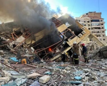 نئے سپریم لیڈر کے اعلان کے بعد امریکی و اسرائیلی طیاروں کی ایران پر شدید بمباری