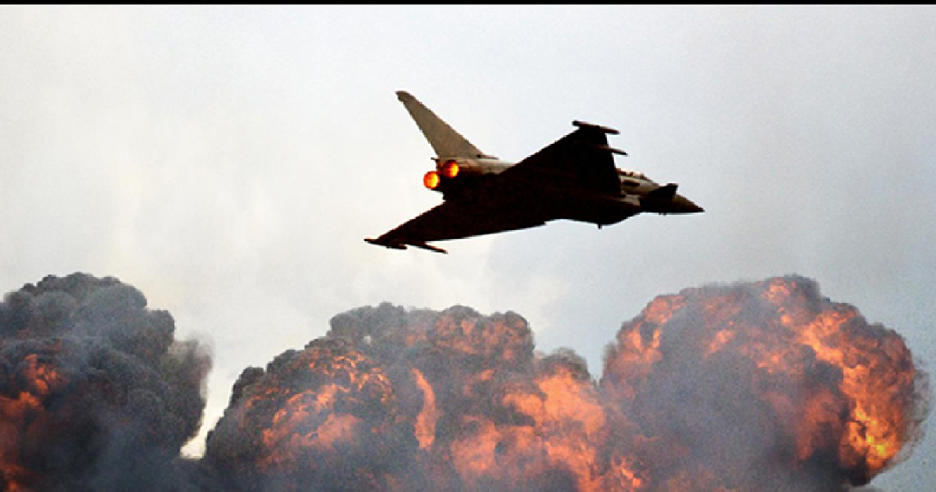 ایران امریکہ جنگ: بلوم برگ کا 16 امریکی جنگی طیاروں کی تباہی کا سنسنی خیز انکشاف