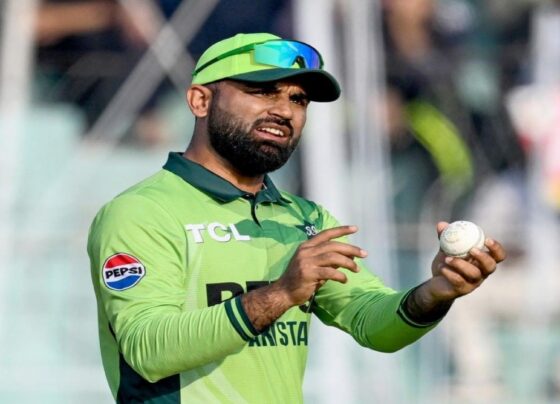 بال ٹیمپرنگ کیس : فخر زمان پر کتنے میچز کی پابندی لگنے کا امکان ہے ؟