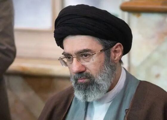 ایرانی سپریم لیڈر مجتبیٰ خامنہ ای کی صحت سے متعلق ایرانی وزیر کا اہم بیان آگیا