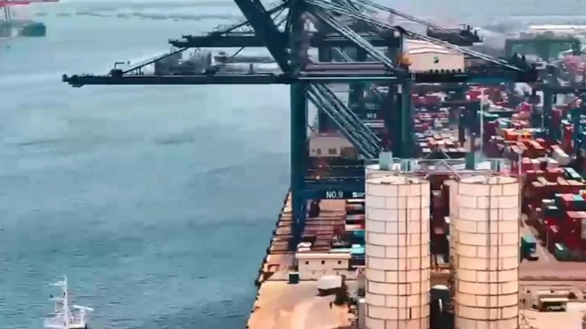 محفوظ و مستحکم پاکستان بدلتے عالمی منظرنامے میں سرمایہ کاری اور تجارت کا نیا مرکزبن گیا