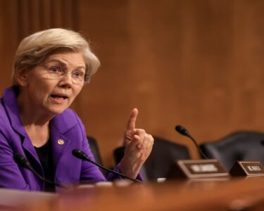 ایران کیخلاف غیرقانونی جنگ جھوٹ پرمبنی ہے، امریکی سینیٹر الزبتھ وارن کی ٹرمپ انتظامیہ پر تنقید