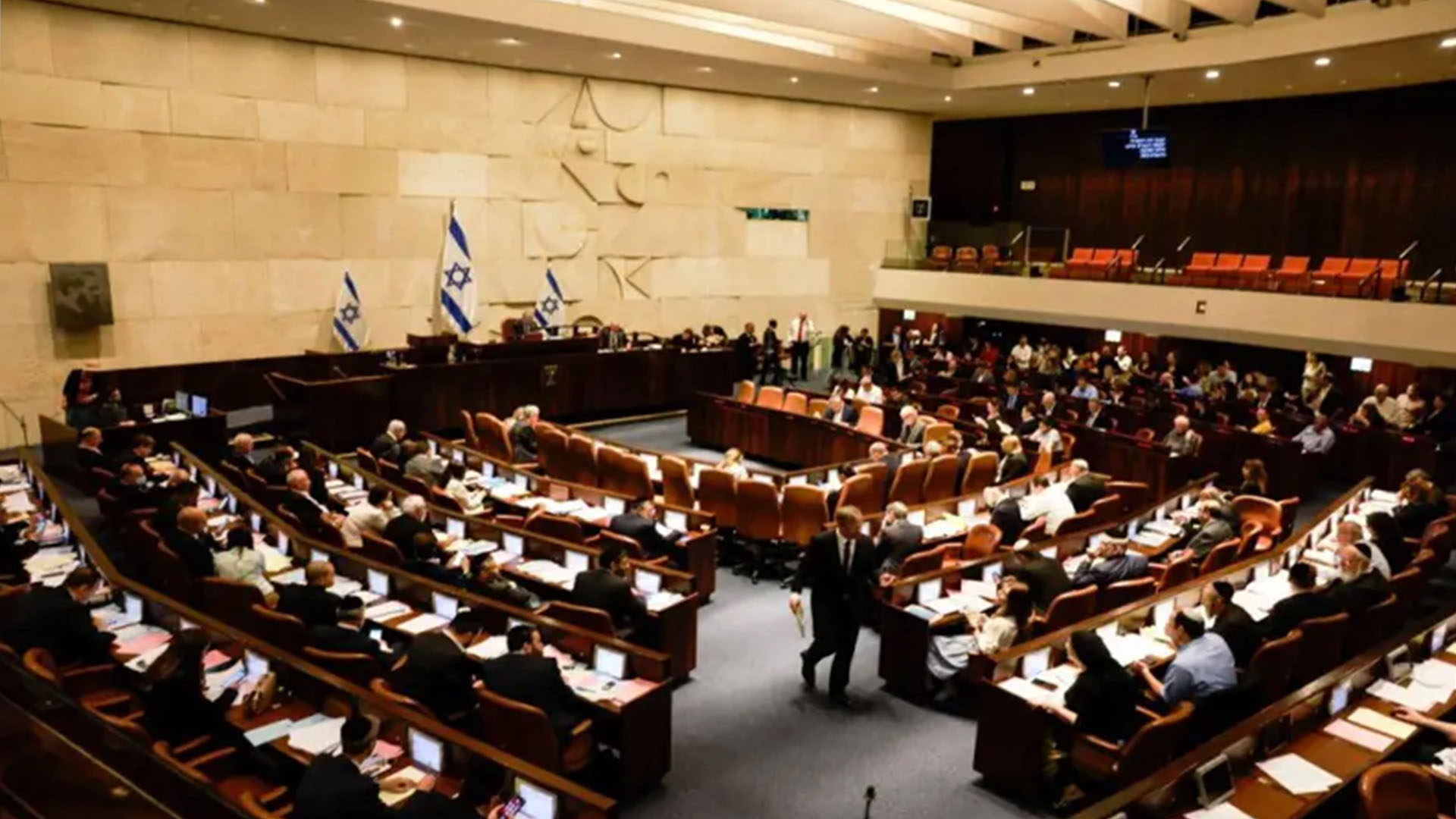 ایرانی میزائل حملہ، اسرائیلی پارلیمنٹرین کی دوڑیں لگ گئیں،اجلاس موخر