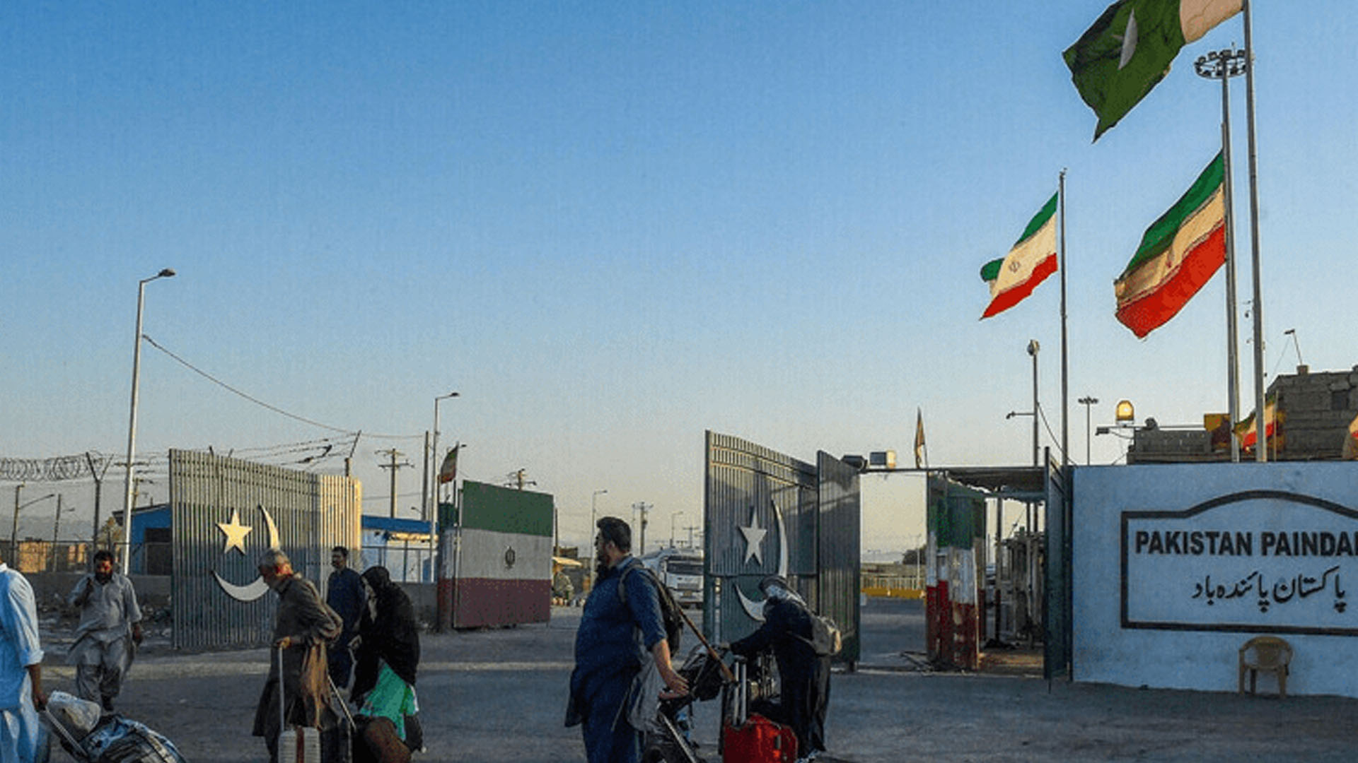 ایران سے تفتان کے ذریعے حکومت پاکستان اور افواج پاکستان نے مل کر سینکڑوں طلبہ کو بحفاظت کوئٹہ پہنچا دیا