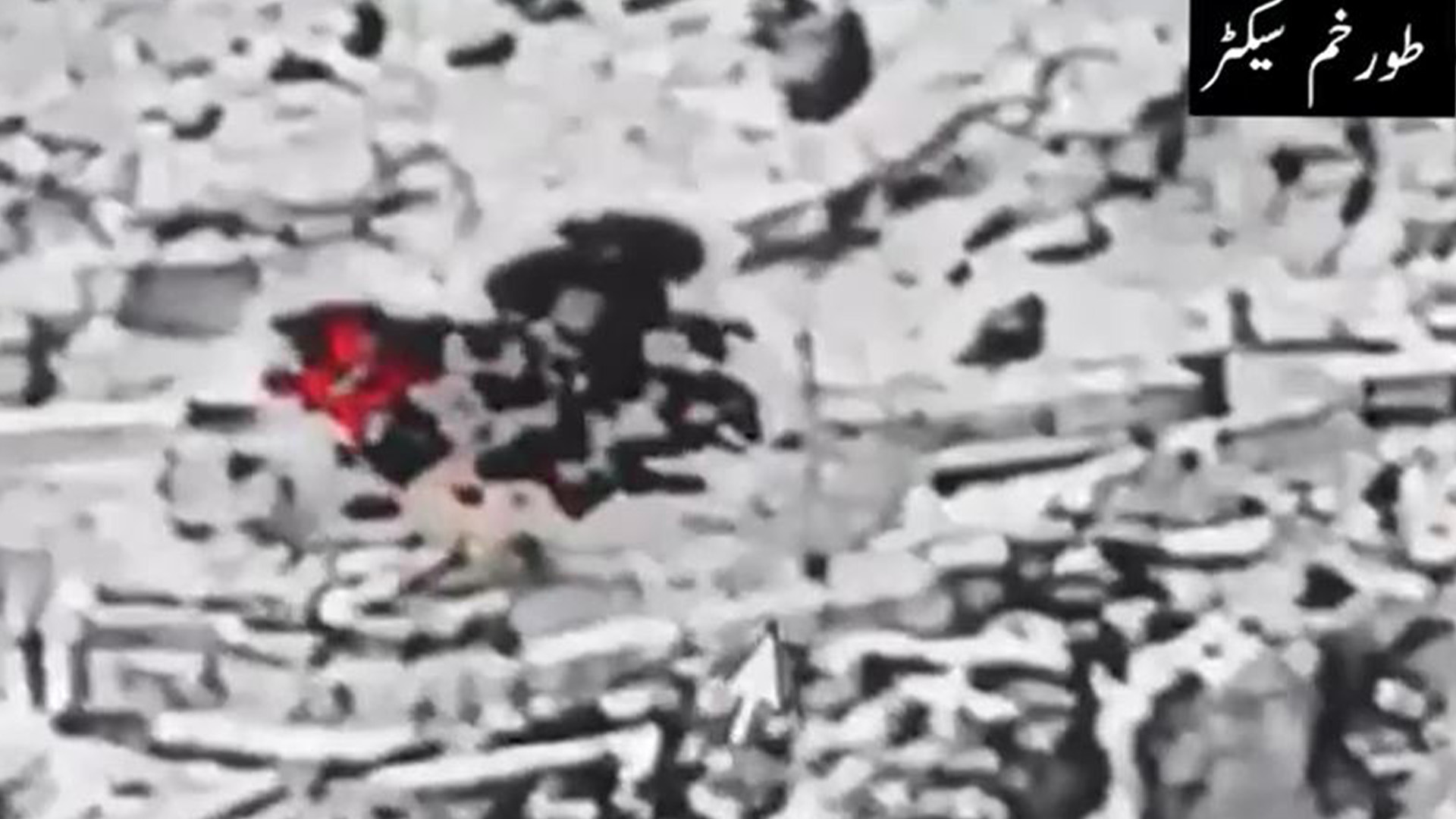 پاک فوج کی طورخم سیکٹر پر افغان طالبان اور فتنہ الخوارج کیخلاف موثر کارروائی،طالبان پوسٹ تباہ