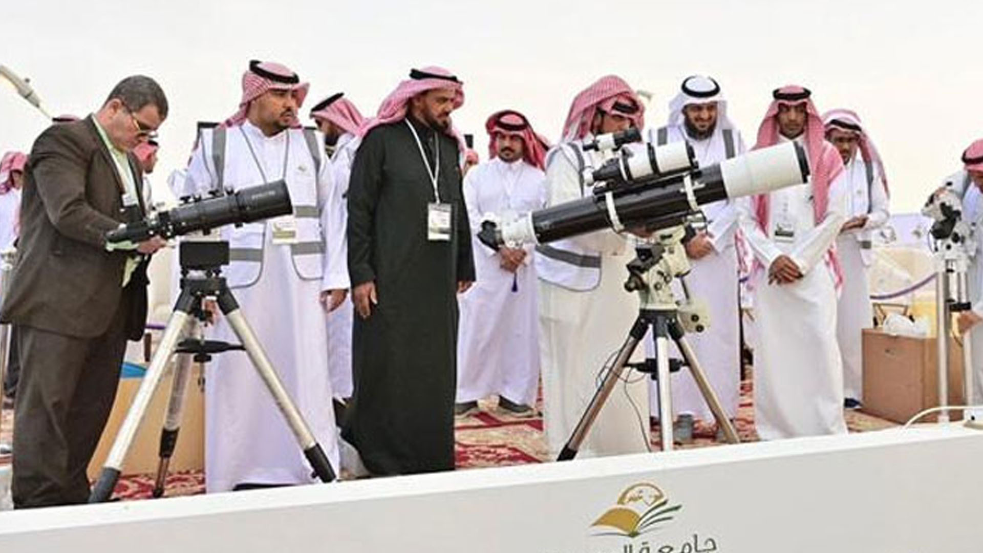 خلیجی ممالک میں عید کب ہوگی؟اعلان ہوگیا