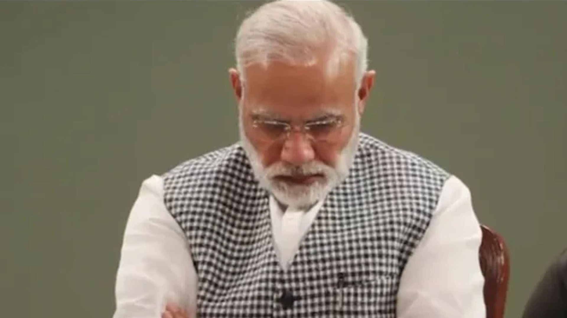 پاکستانی سفارتکاری کے آگے مودی سرکار ڈھیر،بھارتی جریدے کا اعتراف