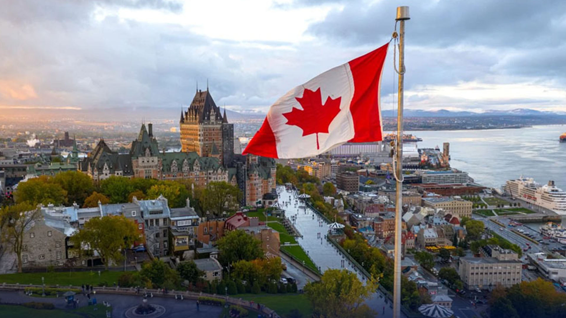 کینیڈا کا پاکستانیوں کیلئے بڑا اعلان، روزگار کے ساتھ مستقل رہائش،درخواستیں طلب