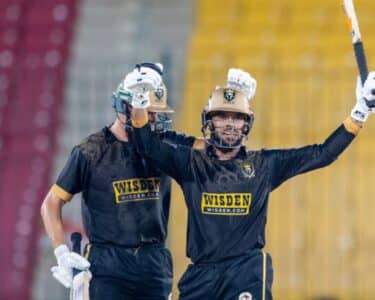 عثمان خان نے پی ایس ایل میں تاریخ رقم کردی، سب سے زیادہ سنچریاں بنانے والےکھلاڑی بن گئے