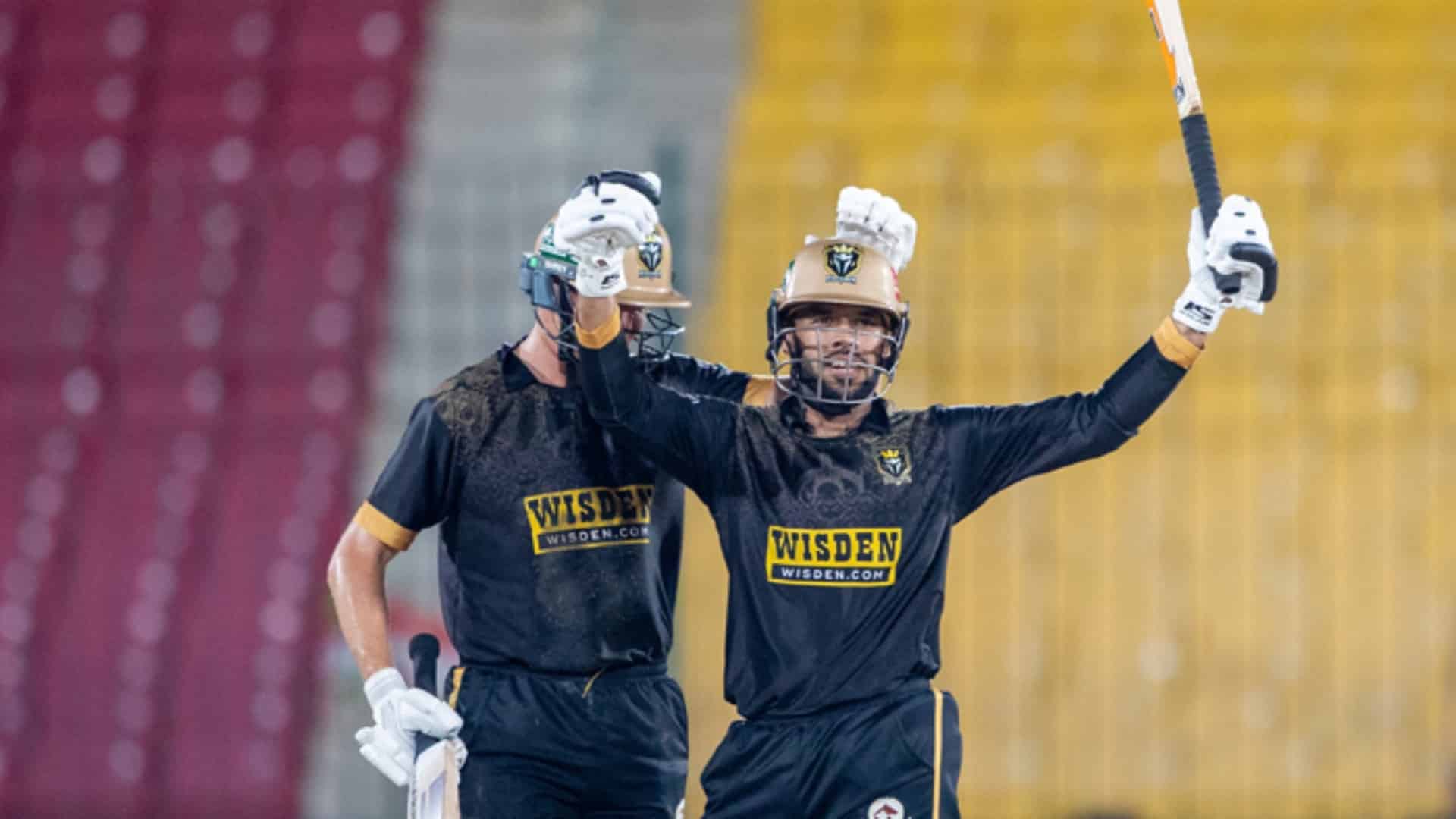 عثمان خان نے پی ایس ایل میں تاریخ رقم کردی، سب سے زیادہ سنچریاں بنانے والےکھلاڑی بن گئے