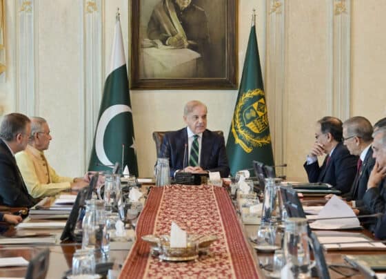 ایران ہمسایہ ملک، قیام امن کے لیے پاکستان کی کوششیں جاری ہیں، شہباز شریف