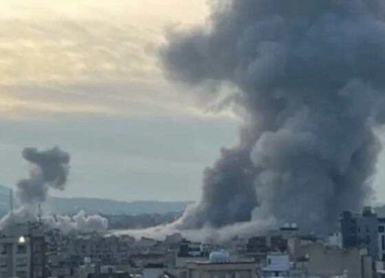 اسرائیل کے تہران پر حملے ، بندر عباس دھماکوں سے گونج اٹھا