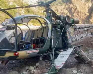 کشتواڑ ہیلی کاپٹر واقعے پرحقائق چھپانے کی کوشش؟ بھارتی فوج کے متضاد دعوے سامنے آ گئے