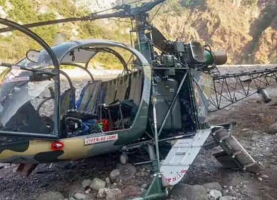 کشتواڑ ہیلی کاپٹر واقعے پرحقائق چھپانے کی کوشش؟ بھارتی فوج کے متضاد دعوے سامنے آ گئے