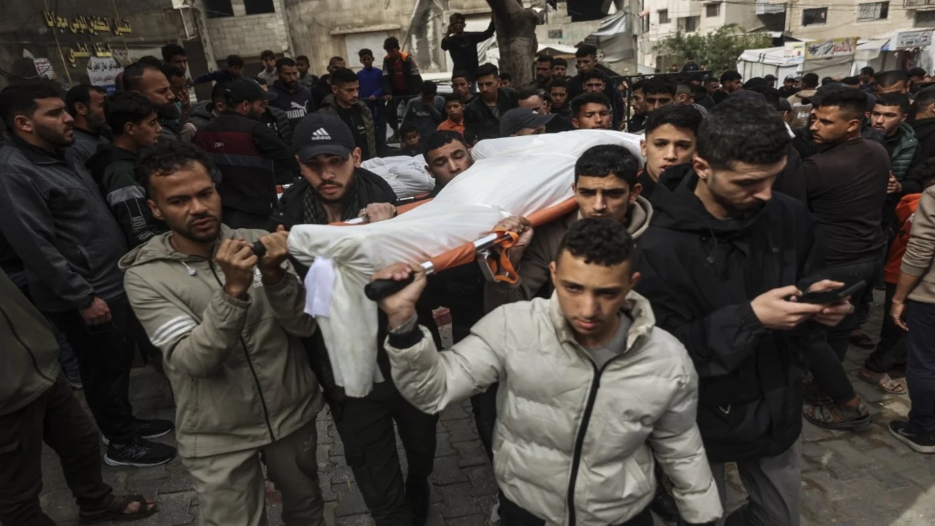 لبنان پر اسرائیلی حملے جاری ، طبی عملے کے 4 ارکان سمیت 21 افراد شہید