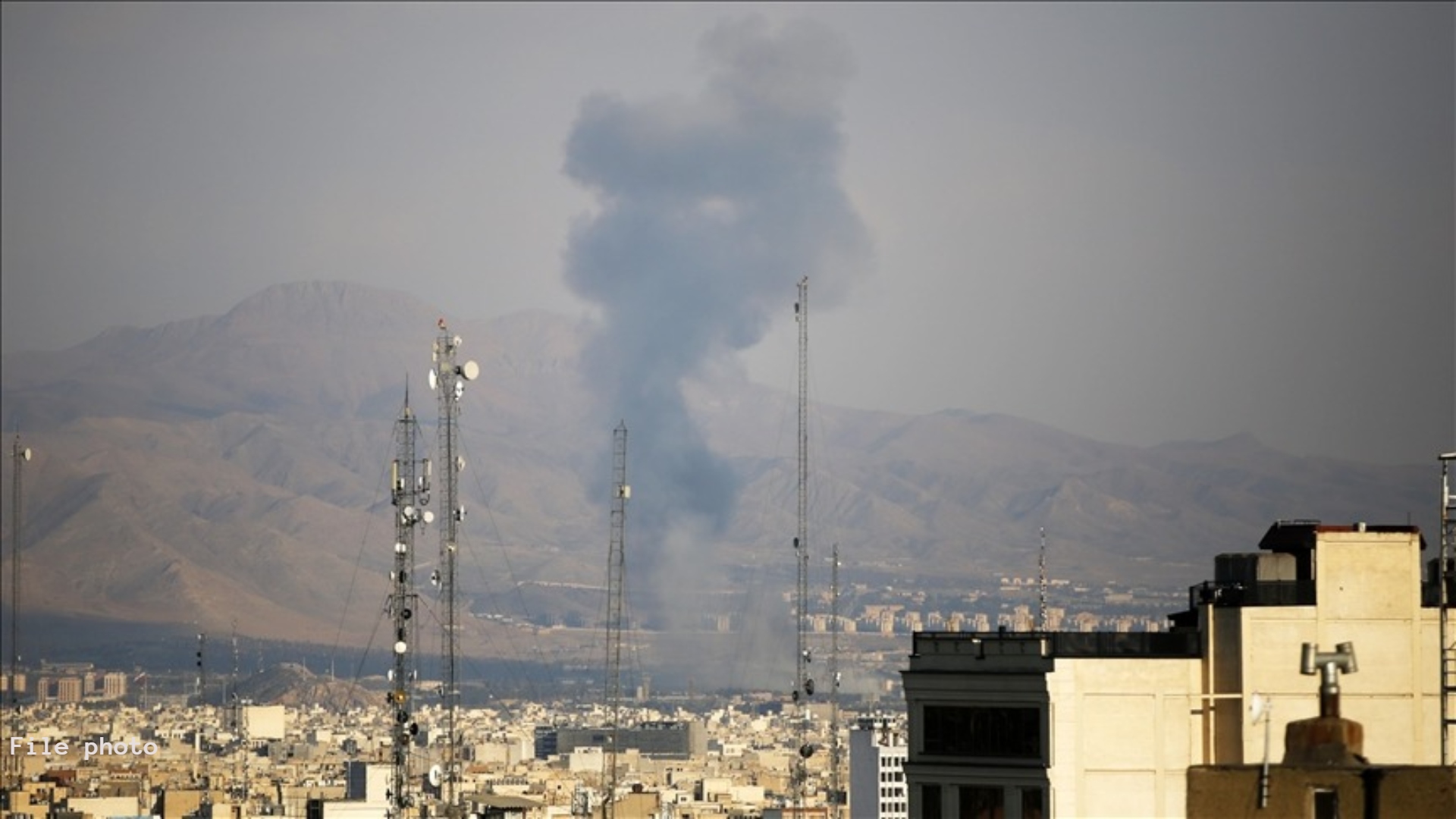 امریکا اور اسرائیل کا ایران میں اسپیشل پیٹروکیمیکل زون پر حملہ