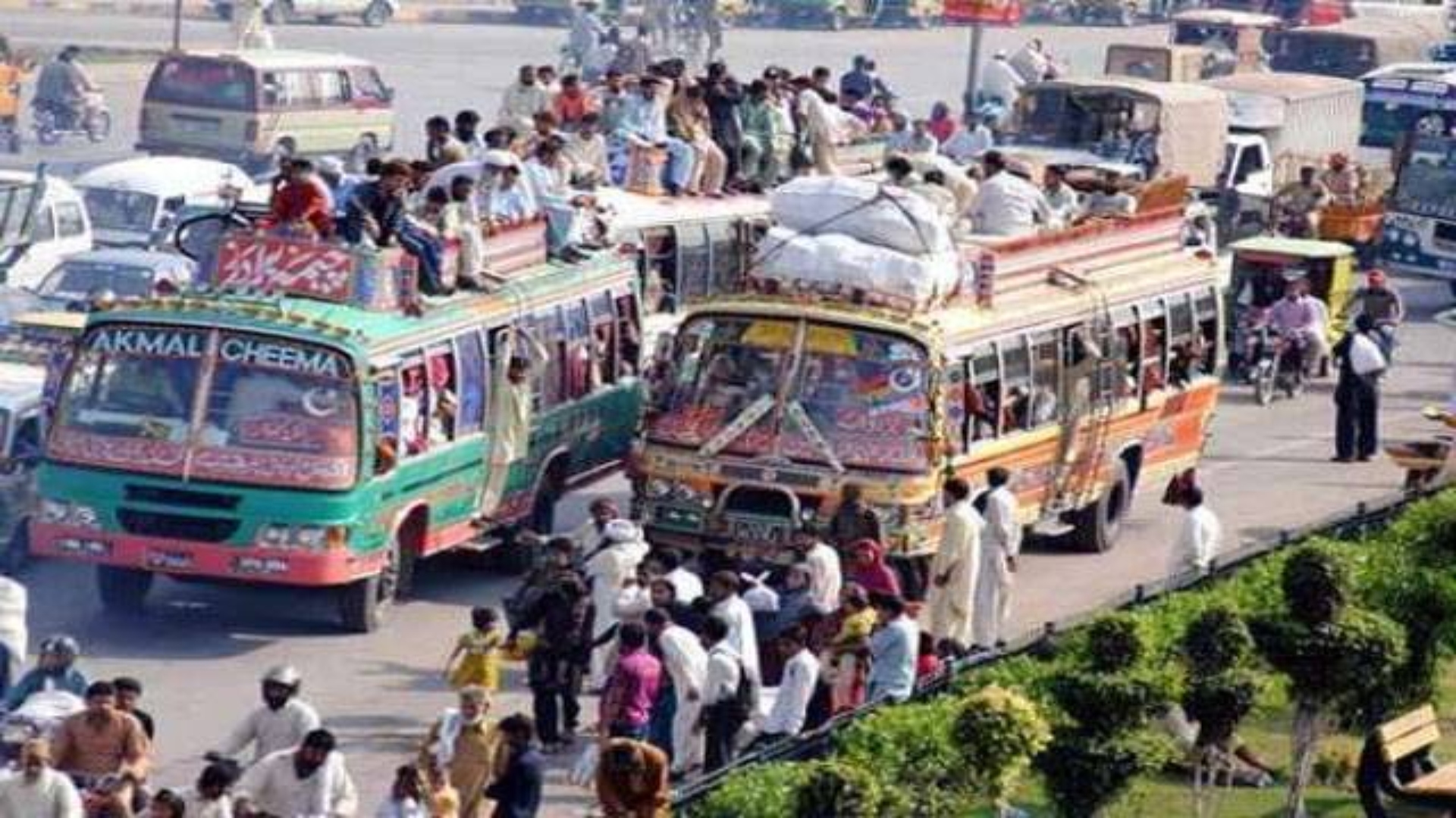 پیٹرولیم مصنوعات سستی، پبلک اور گڈز ٹرانسپورٹ کے کرایوں میں کمی کا اعلان