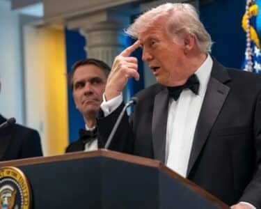 امریکی صدر ڈونلڈ ٹرمپ نے ایران کی ناکہ بندی کو جینیئس فیصلہ قرار دیدیا