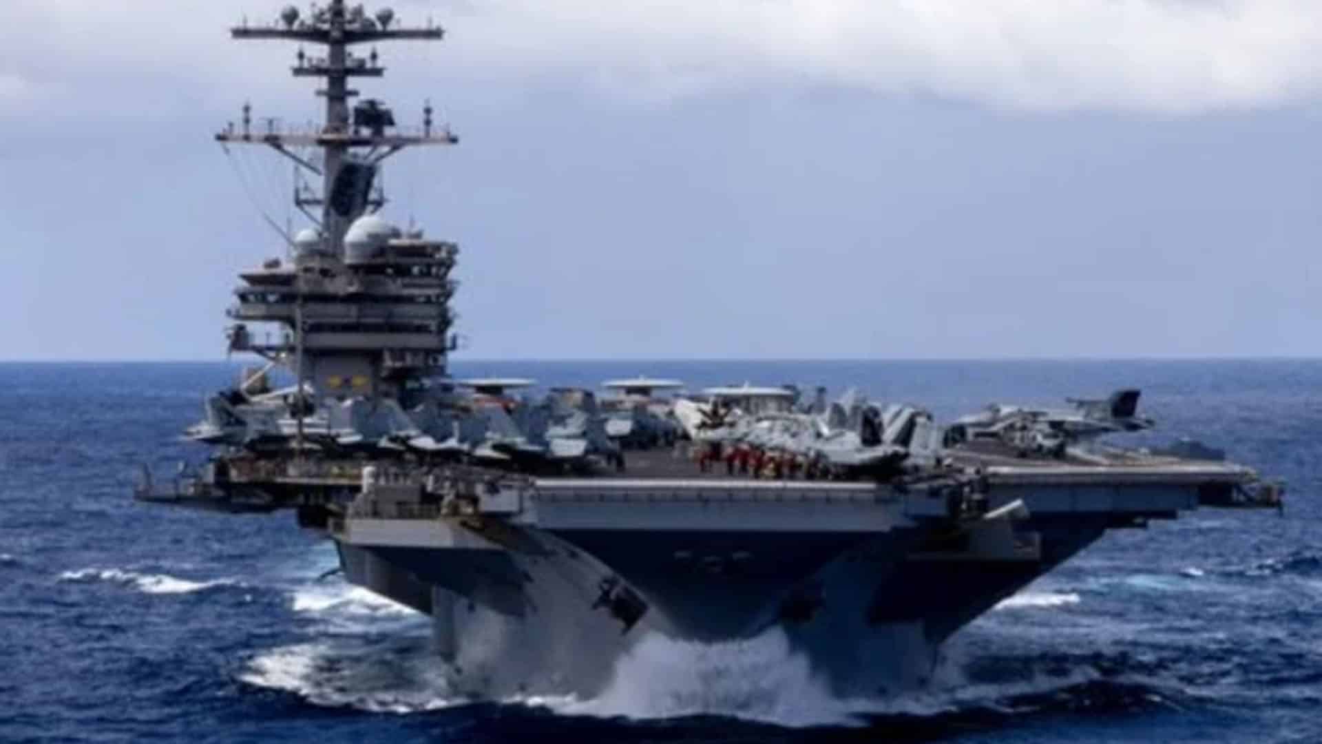 مشرقِ وسطیٰ میں امریکا کا بڑا اقدام، تیسرا طیارہ بردار بحری بیڑہ پہنچ گیا