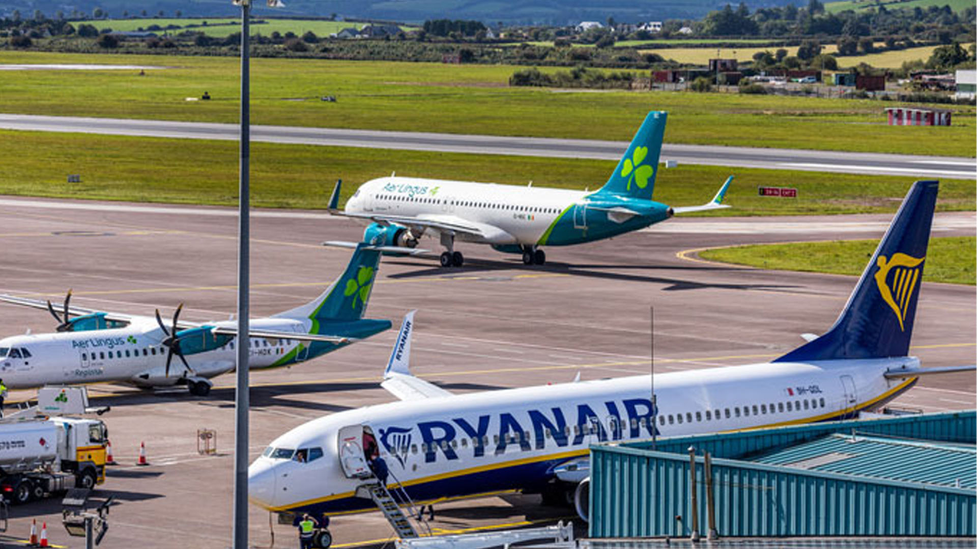 جیٹ فیول ختم، پروازیں بند! بڑے فضائی لاک ڈاؤن کا  خدشہ