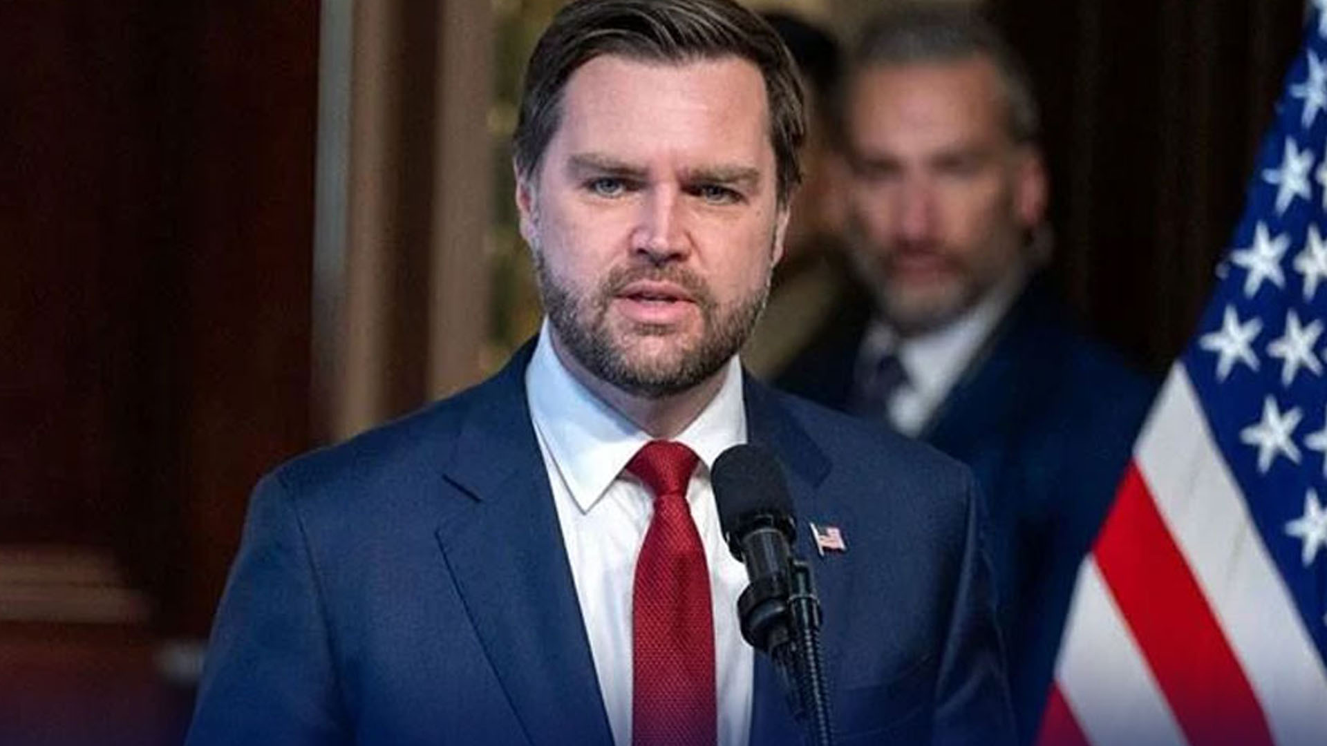 وزیر اعظم شہباز شریف اور فیلڈ مارشل عاصم منیر کا شکریہ ادا کرتے ہیں ، جے ڈی وینس