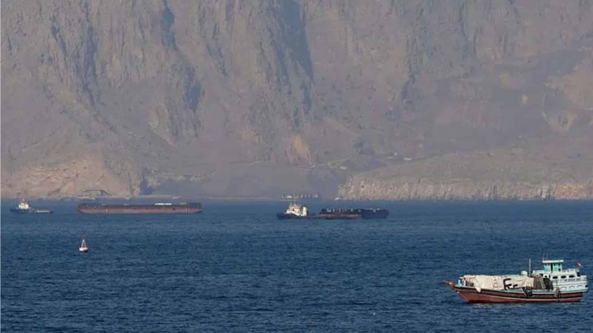 خلیج عمان بھی ہائی الرٹ، برطانیہ کی چونکا دینے والی رپورٹ