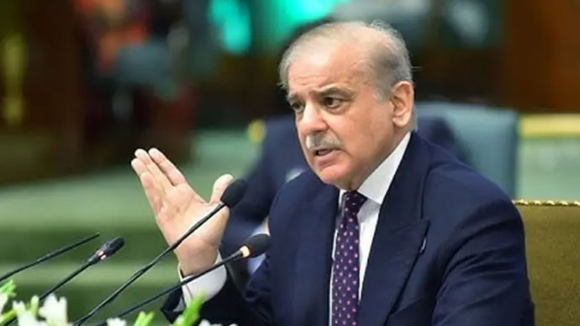 یومِ مزدور پر وزیراعظم کا پیغام، محنت کش ملکی ترقی کی اصل طاقت