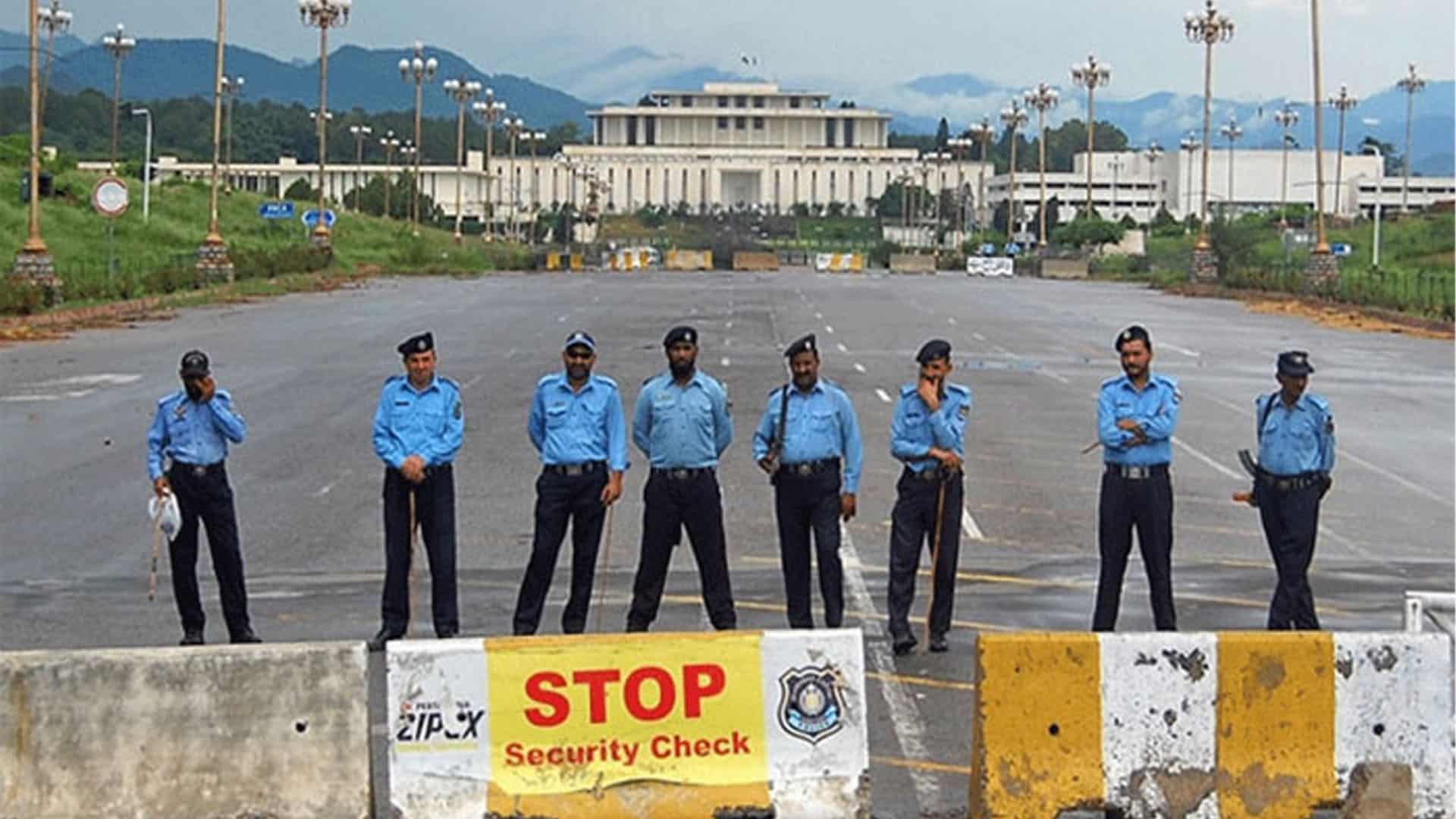ایران امریکہ مذاکرات،ریڈ زون میں واقع دفاتر کے ملازمین کو ورک فراہم ہوم کی ہدایت