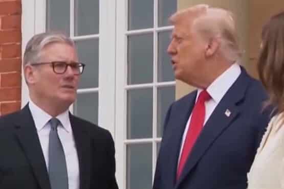 ٹرمپ اور برطانوی وزیر اعظم رابطہ