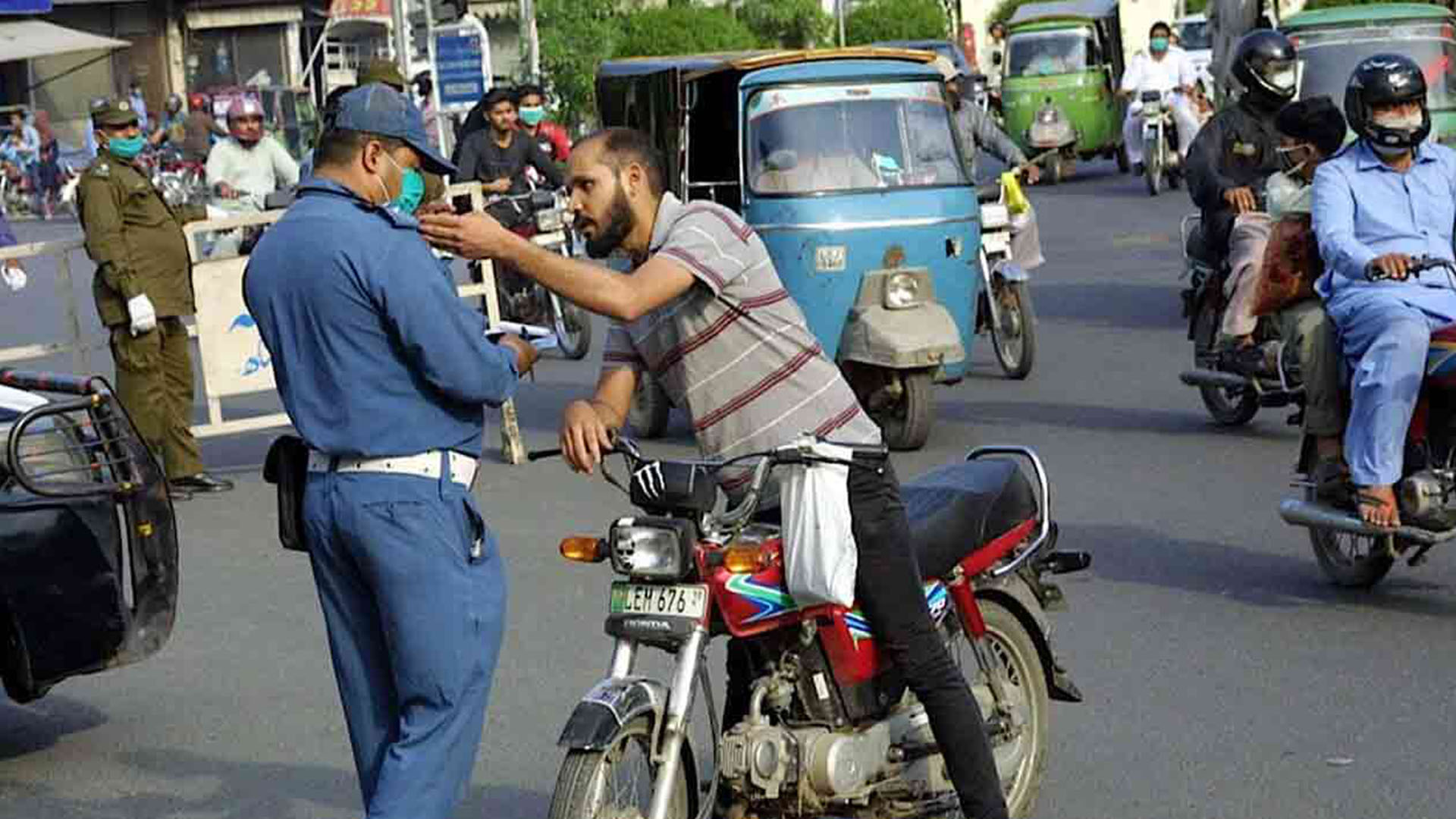 شہریوں کیلئے بڑی خوشخبری، ٹریفک چالان میں کمی کر دی گئی