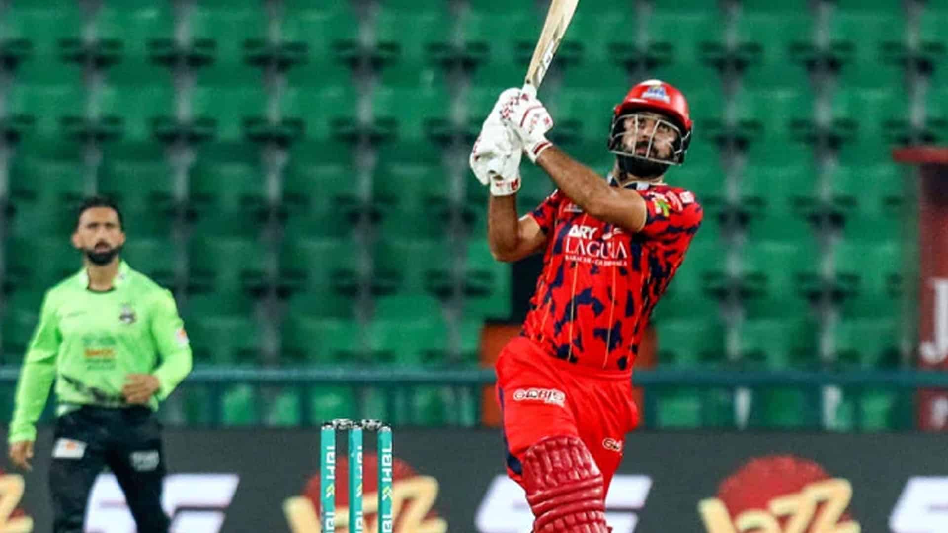 پی ایس ایل ،کراچی کنگز نے لاہور قلندرز کو 5 وکٹوں سے شکست دیدی