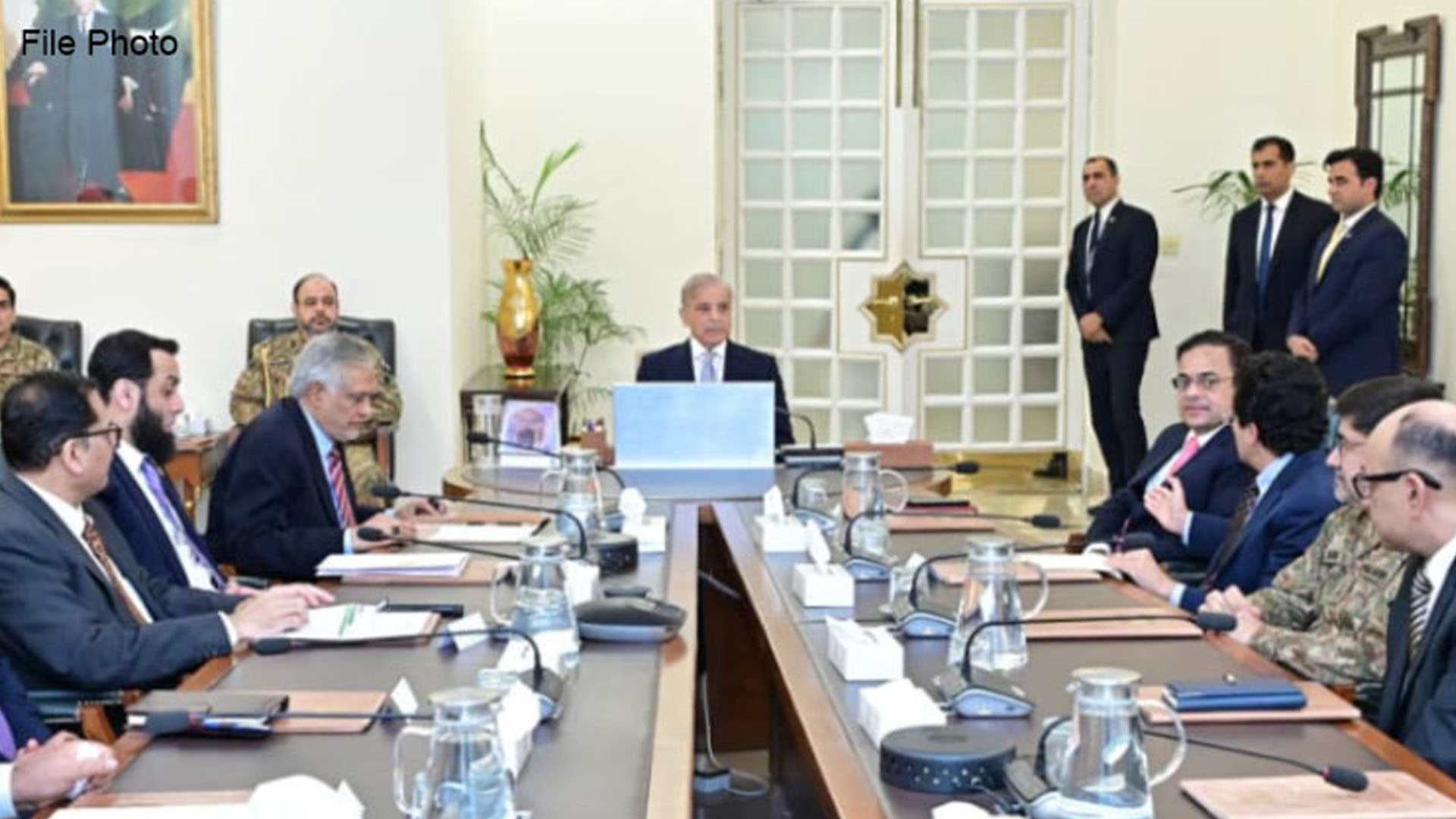 وزیر اعظم کی زیر صدارت اعلی سطح کا اجلاس،امریکا ایران مزاکرات سے متعلق اہم فیصلہ