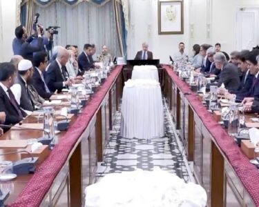 آئی ٹی برآمدات میں اضافہ حکومت کی اولین ترجیح، نوجوانوں کی صلاحیتوں سے بھرپوراستفادہ کیا جائے ، وزیراعظم